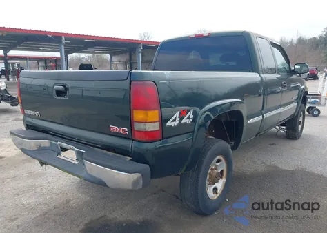 2002 GMC Sierra 2500Hd Sle z USA, uszkodzony, nr VIN 1GTHK29UX2E278831